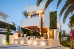 Beachside Modern Villa Marbella Golden Mile (29)