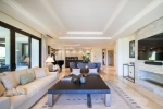 Beautiful Groundfloor Luxury Apartment Nueva Andalucia (11)