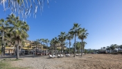 Beachfront Apartment Marbella East Spain (16)